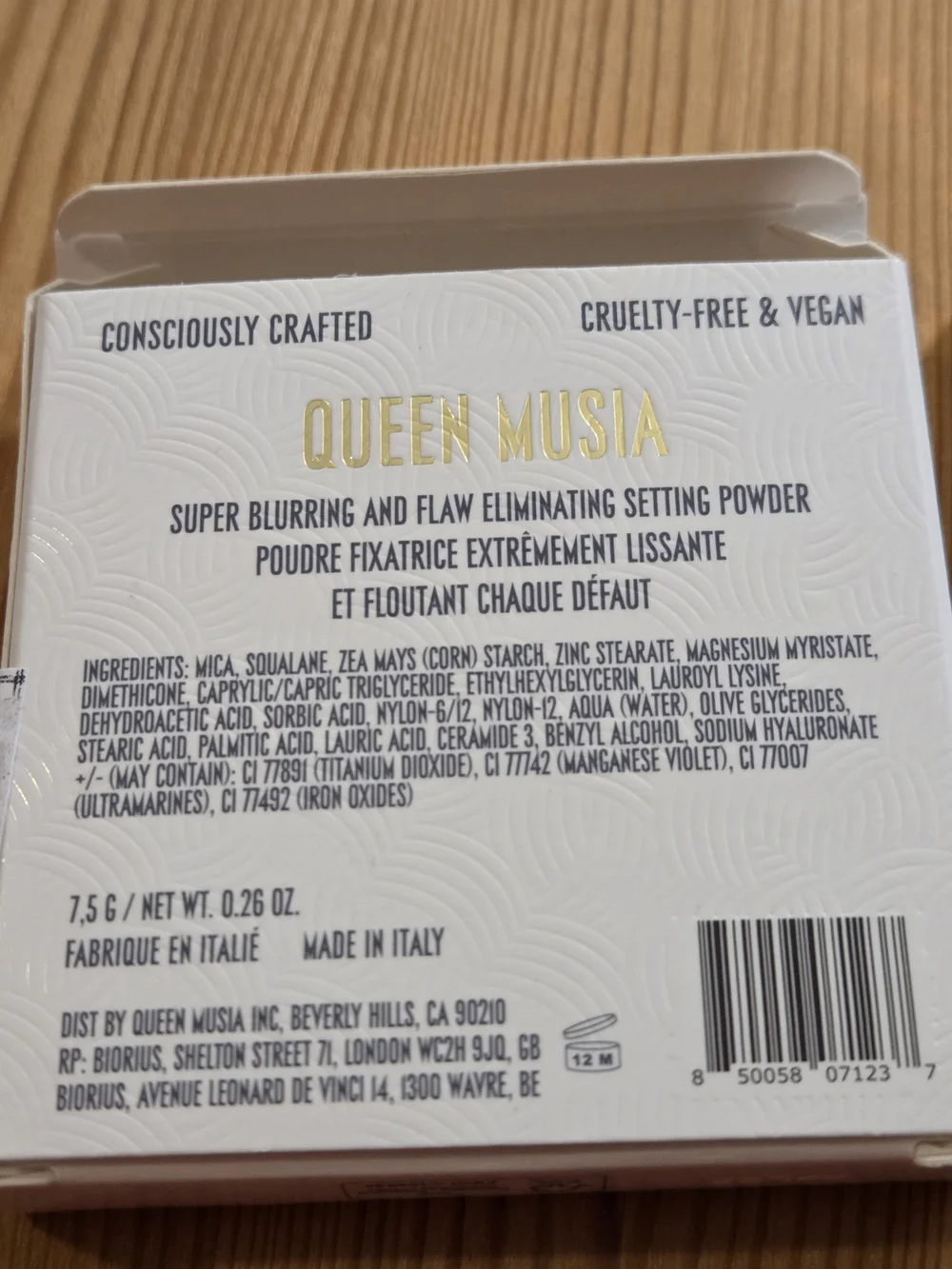 🔥Queen Musia Super Blurring & Flaw Eliminating Setting Powder - Ethereal Lilac